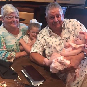 Meet your Posher, Dennis